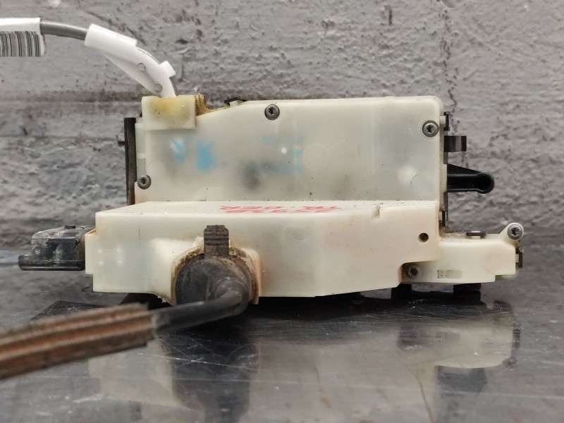 Recambio de cerradura puerta trasera derecha para citroën c4 lim. business referencia OEM IAM 9804762080  