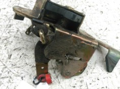 Recambio de cerradura puerta delantera izquierda para . renault dg320.26 referencia OEM IAM COCHE 50CC  