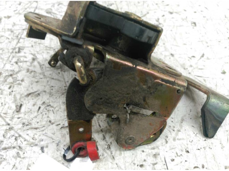 Recambio de cerradura puerta delantera izquierda para . renault dg320.26 referencia OEM IAM COCHE 50CC  