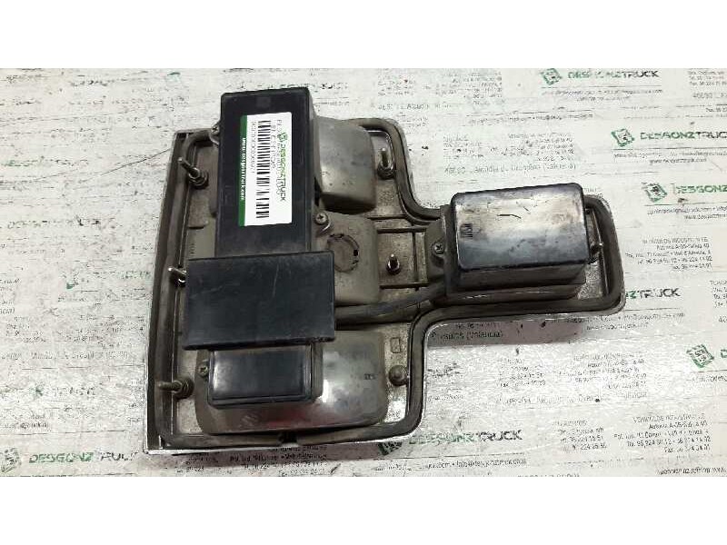 Recambio de piloto trasero derecho para . renault dg320.26 referencia OEM IAM   