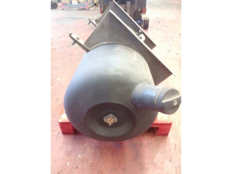 Recambio de deposito combustible para . renault dg320.26 referencia OEM IAM  250 LITROS ESTIMADOS 