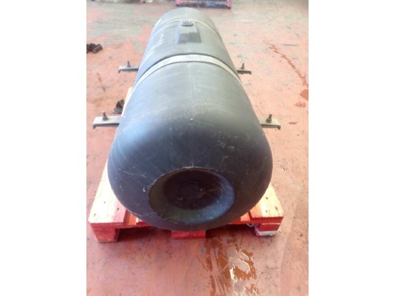 Recambio de deposito combustible para . renault dg320.26 referencia OEM IAM  250 LITROS ESTIMADOS 