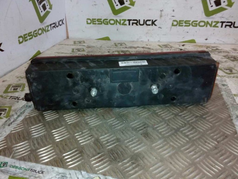 Recambio de piloto trasero izquierdo para . renault dg320.26 referencia OEM IAM  PILOTO UNIVERSAL CAMION 