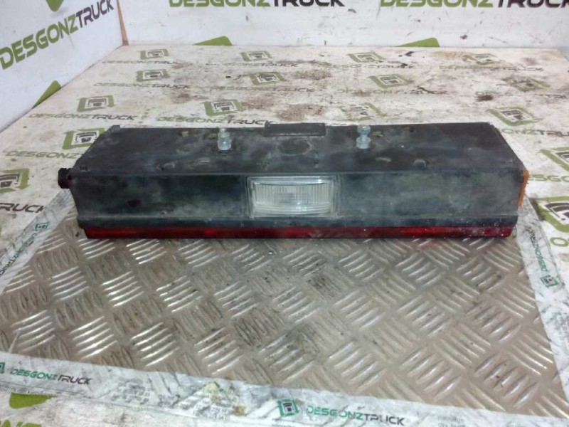 Recambio de piloto trasero izquierdo para . renault dg320.26 referencia OEM IAM  PILOTO UNIVERSAL CAMION 