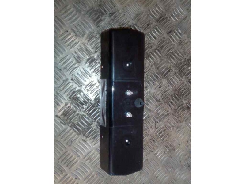 Recambio de piloto trasero derecho para . renault dg320.26 referencia OEM IAM  PILOTO UNIVERSAL CAMION 