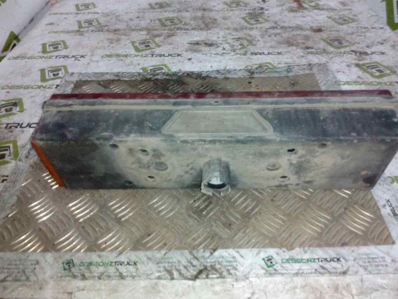 Recambio de piloto trasero izquierdo para . renault dg320.26 referencia OEM IAM  PILOTO UNIVERSAL CAMION 