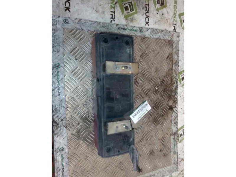 Recambio de piloto trasero derecho para . renault dg320.26 referencia OEM IAM  PILOTO UNIVERSAL CAMION 