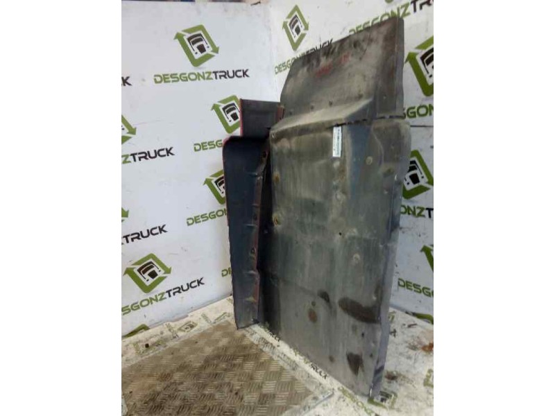 Recambio de guardabarros delantero izquierdo para man tg - a 18.xxx referencia OEM IAM   