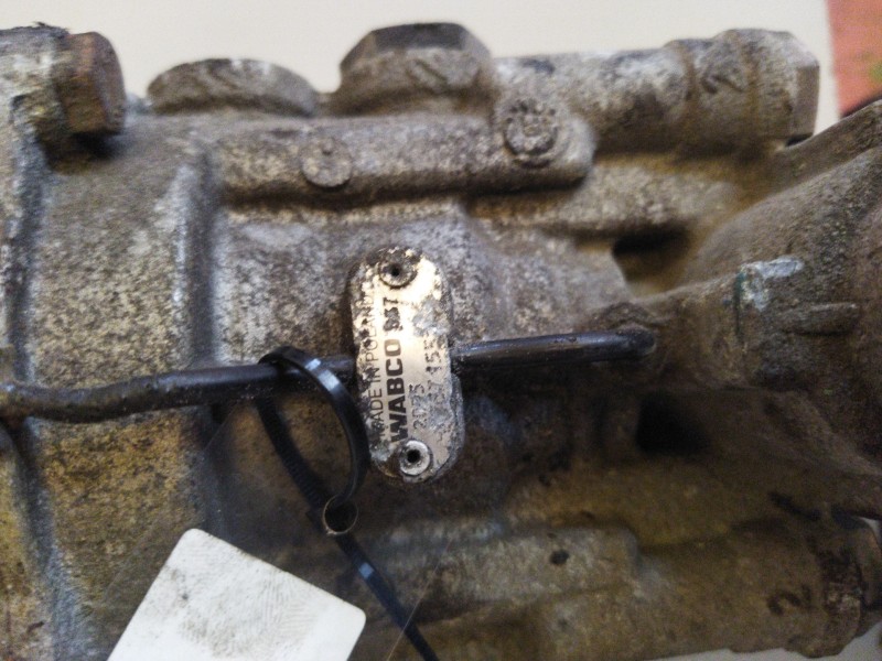 Recambio de valvula aire para . renault dg320.26 referencia OEM IAM 4757155140  VALVULA ALB