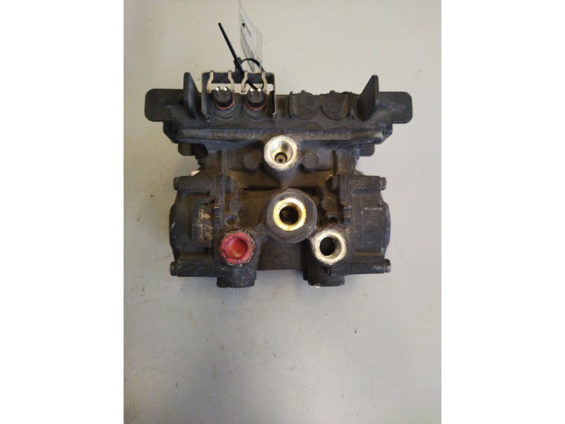 Recambio de valvula aire para . renault dg320.26 referencia OEM IAM 4005000700  MODULADOR ABS REMOLQUE
