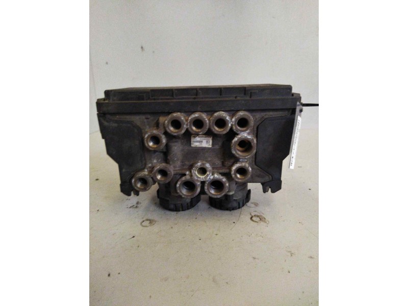 Recambio de valvula aire para . renault dg320.26 referencia OEM IAM K019342V00N00  MODULADOR EBS