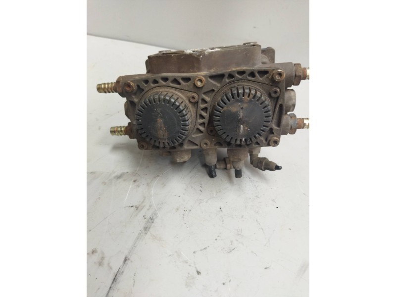 Recambio de valvula aire para . renault dg320.26 referencia OEM IAM K004246 ES1305 VALVULA ABS