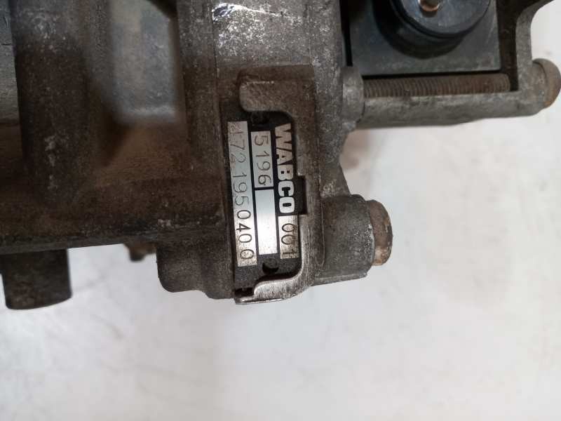 Recambio de valvula aire para . renault dg320.26 referencia OEM IAM 4461080450  4721950400