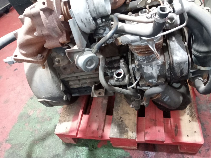 Recambio de despiece motor para nissan trucks atleon 140 referencia OEM IAM B440D  