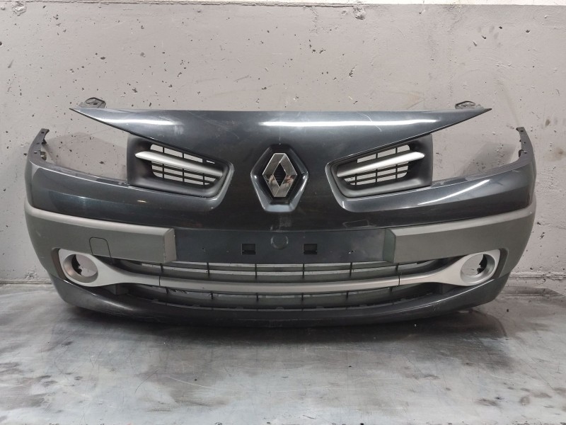 Recambio de paragolpes delantero para renault megane ii (bm0/1_, cm0/1_) 1.9 dci referencia OEM IAM   