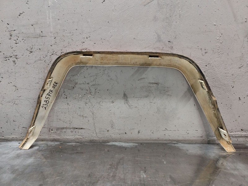 Recambio de aletin trasero derecho para nissan patrol (k/w160) familiar (w160) referencia OEM IAM   