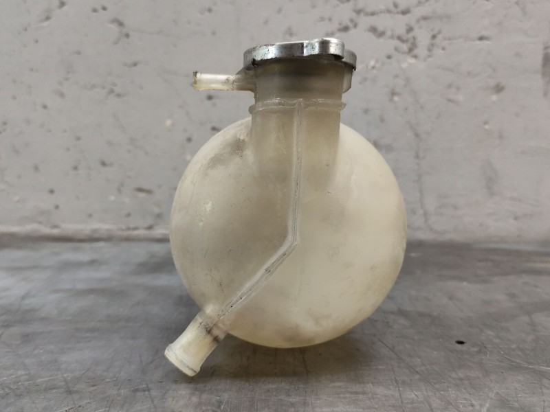 Recambio de deposito expansion para nissan micra (k11) básico referencia OEM IAM   