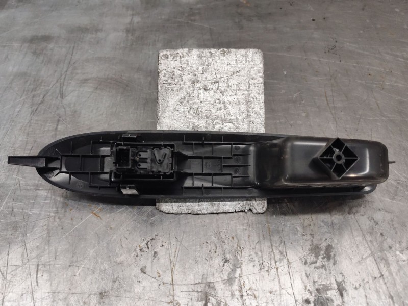 Recambio de mando elevalunas delantero derecho para citroën c4 lim. business referencia OEM IAM 96657956ZB  