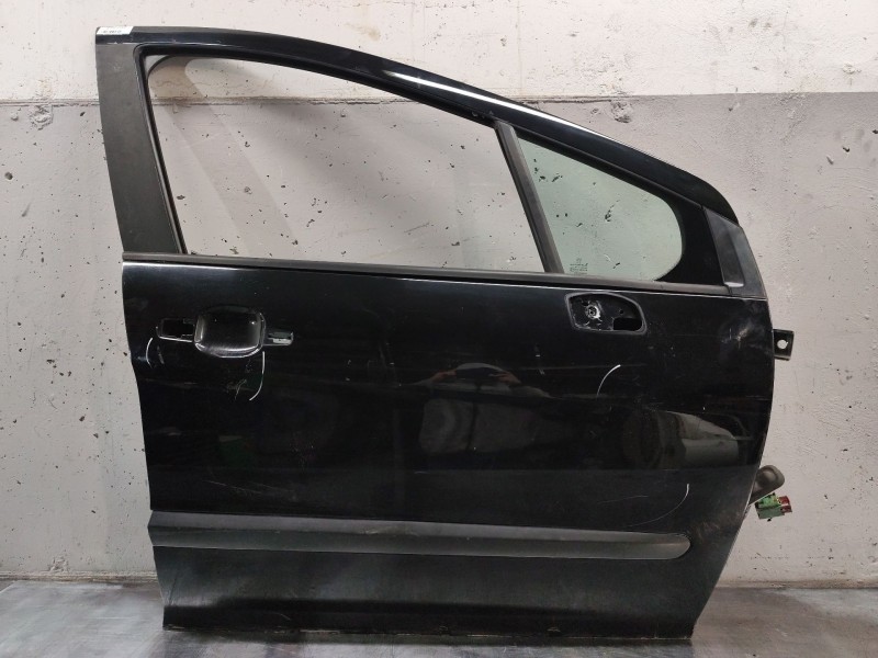 Recambio de puerta delantera derecha para peugeot 308 confort referencia OEM IAM   