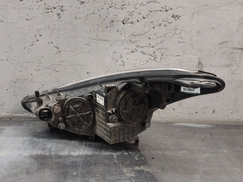 Recambio de faro derecho para hyundai i30 (gd) 1.6 crdi referencia OEM IAM H19R  