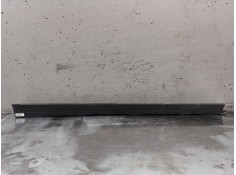 Recambio de estribo derecho para mercedes-benz gla (h247) gla 200 d (247.712) referencia OEM IAM   