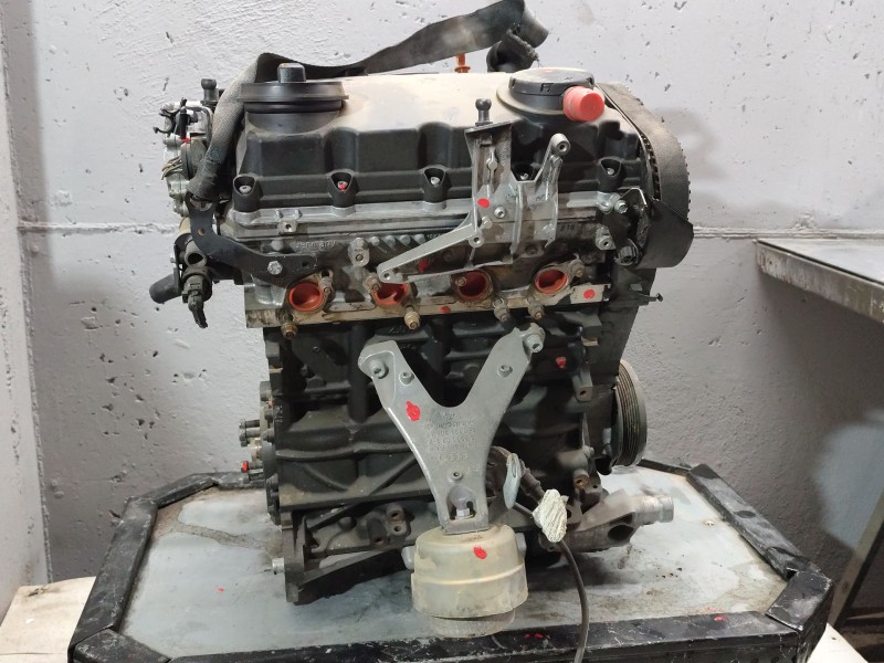 Recambio de motor completo para audi a4 berlina (8e) 2.0 tdi 16v (103kw) referencia OEM IAM BRE  