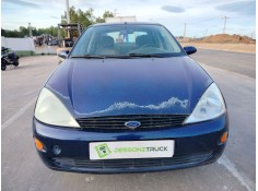 ford focus berlina (cak) del año 2001