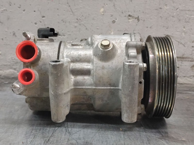 Recambio de compresor aire acondicionado para peugeot 207 x-line referencia OEM IAM e07sd6cab  