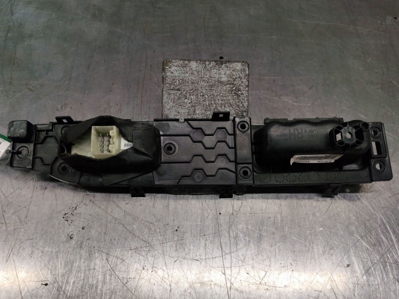 Recambio de mando elevalunas delantero derecho para jeep compass (mk49) 2.2 crd referencia OEM IAM LO164832  