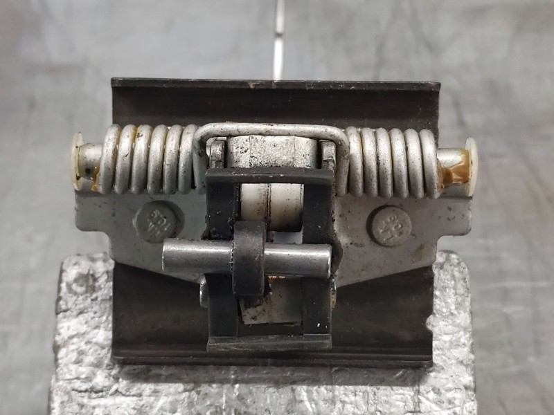 Recambio de retenedor puerta para citroën c4 lim. business referencia OEM IAM ES70B7AVD2  