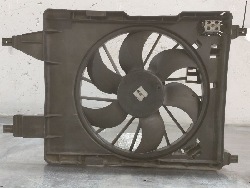 Recambio de electroventilador para renault scenic ii adventure by coronel tapiocca referencia OEM IAM   