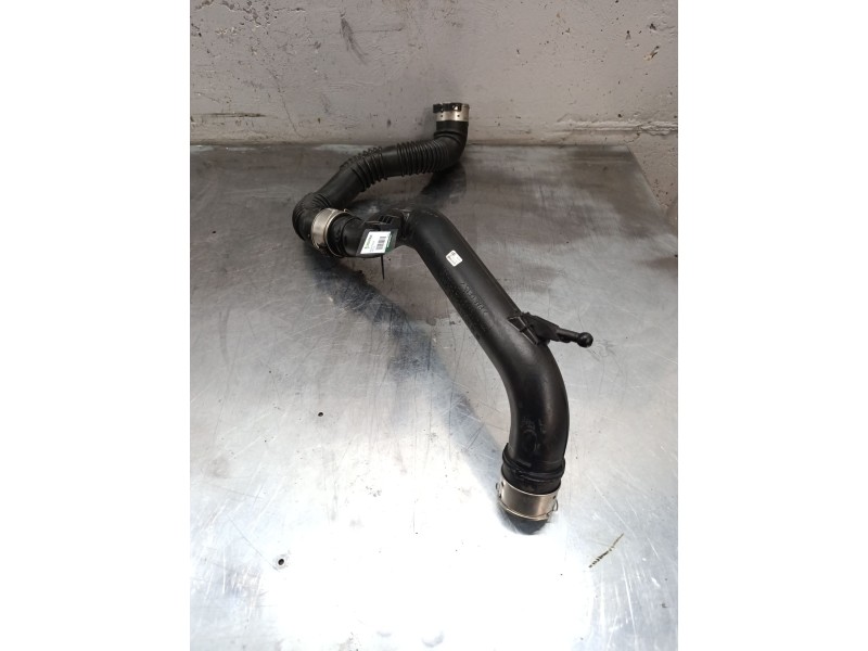 Recambio de mangueras intercooler para infiniti q30 1.5 d referencia OEM IAM a6070900242  