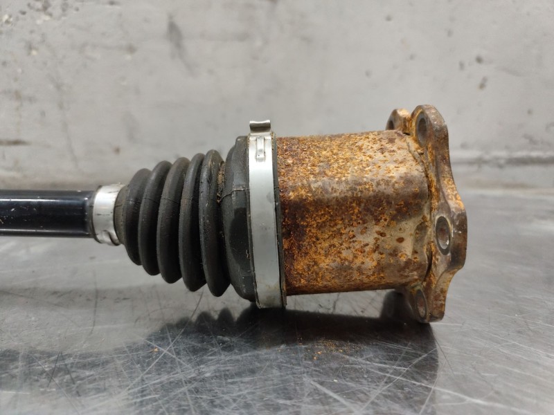 Recambio de transmision delantera derecha para seat arona (kj7, kjp) 1.0 tsi referencia OEM IAM 2Q0407272BS  