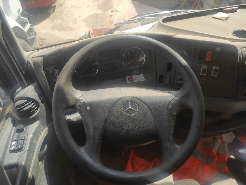 mercedes-benz atego 4 cyl. 4x2 2005  del año 2013