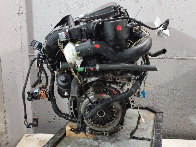 Recambio de motor completo para citroën c2 sx referencia OEM IAM 8hx INYECION SIEMENS 