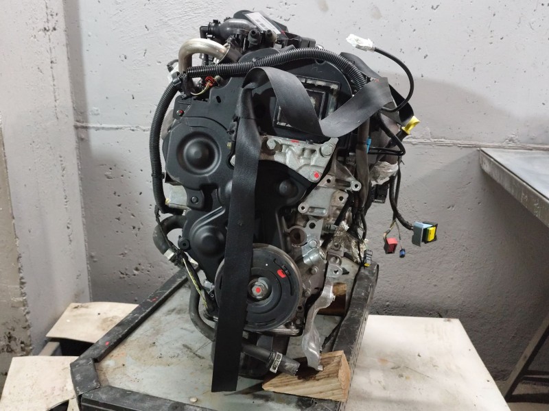 Recambio de motor completo para citroën c2 sx referencia OEM IAM 8hx INYECION SIEMENS 