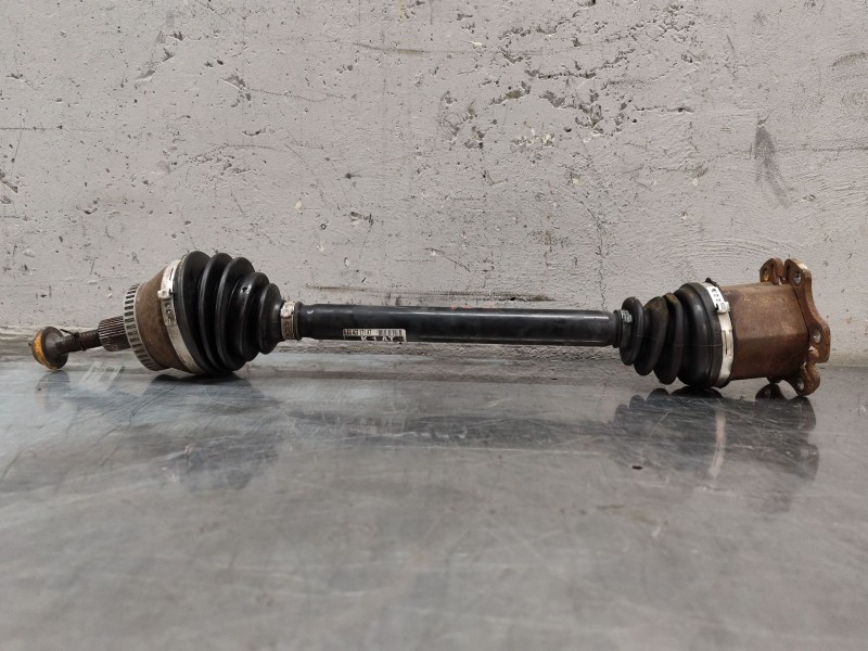 Recambio de transmision delantera izquierda para audi a4 berlina (8e) 2.0 tdi 16v (103kw) referencia OEM IAM 8E0407271AT  