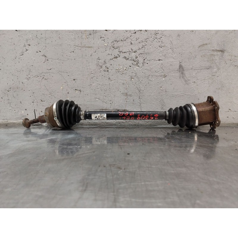 Recambio de transmision delantera derecha para audi a4 berlina (8e) 2.0 tdi 16v (103kw) referencia OEM IAM 8E0407272AT  