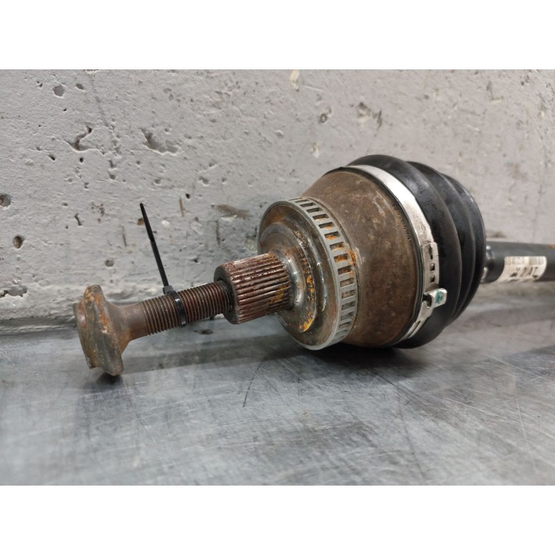 Recambio de transmision delantera derecha para audi a4 berlina (8e) 2.0 tdi 16v (103kw) referencia OEM IAM 8E0407272AT  