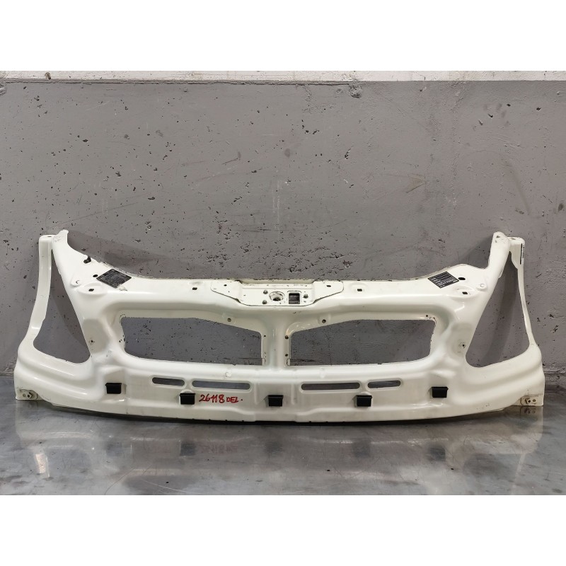 Recambio de panel frontal para iveco daily config. paquetería cabina simple 35s... batalla 3750 referencia OEM IAM   