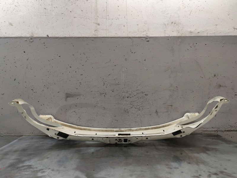 Recambio de panel frontal para iveco daily config. paquetería cabina simple 35s... batalla 3750 referencia OEM IAM   