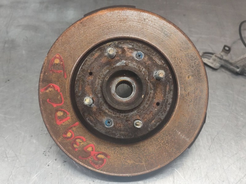 Recambio de mangueta delantera derecha para kia cerato i hatchback (ld) 2.0 crdi referencia OEM IAM   