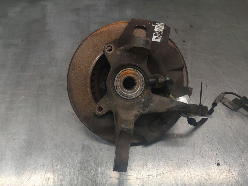 Recambio de mangueta delantera derecha para kia cerato i hatchback (ld) 2.0 crdi referencia OEM IAM   