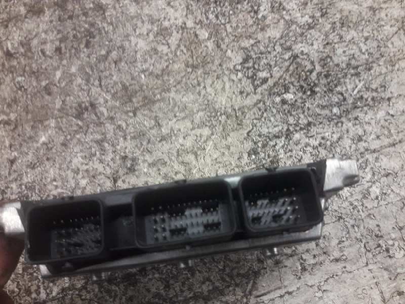 Recambio de centralita motor uce para ford c-max (cb3) ambiente referencia OEM IAM  9J2670185A VP6G9U14A638AC