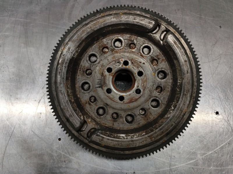 Recambio de volante motor para skoda superb (3u4) classic referencia OEM IAM   