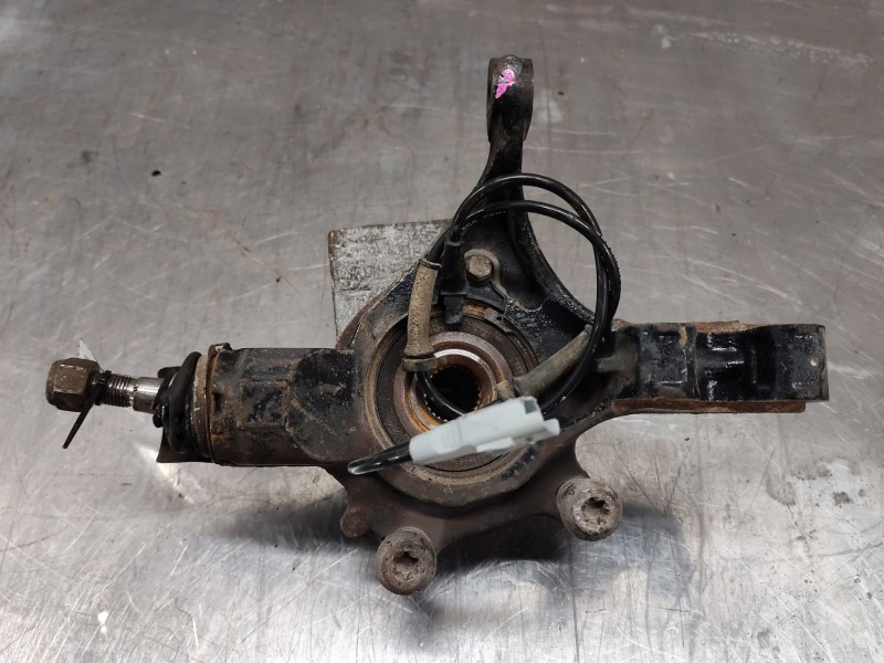 Recambio de mangueta delantera izquierda para citroën c4 berlina lx referencia OEM IAM   