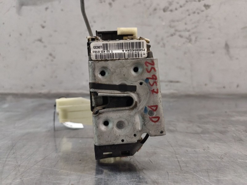 Recambio de cerradura puerta delantera derecha para jeep compass (mk49) 2.2 crd referencia OEM IAM p04589422aha  