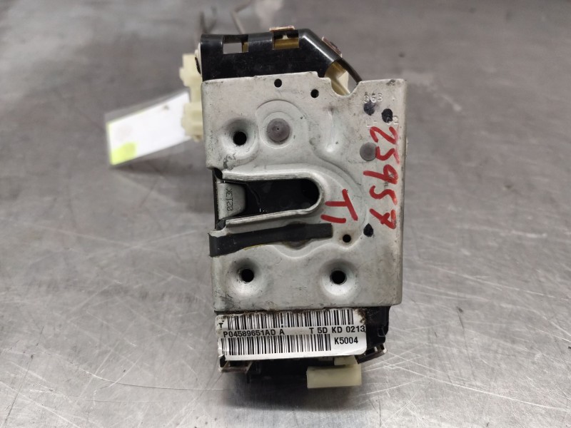 Recambio de cerradura puerta trasera izquierda para jeep compass (mk49) 2.2 crd referencia OEM IAM p04589651ada  