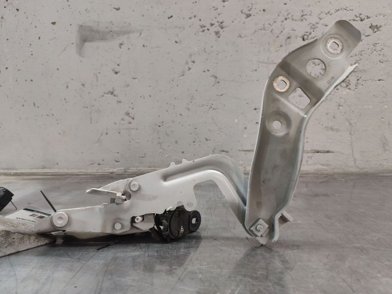 Recambio de bisagra capo derecha para mercedes-benz gla (h247) gla 200 d (247.712) referencia OEM IAM a2478807001  