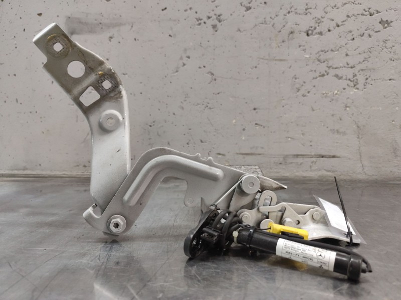 Recambio de bisagra capo derecha para mercedes-benz gla (h247) gla 200 d (247.712) referencia OEM IAM a2478807001  